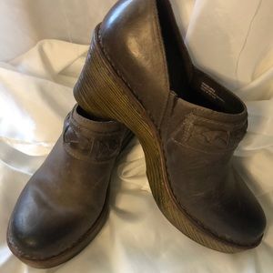 Born Bohemian Clogs Nwot
